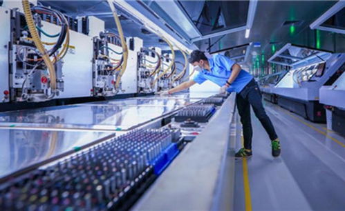 澎湃新闻 专注时政与思想的互联网数据服务先锋